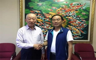 印尼著名僑領(lǐng)、印尼泛印集團(tuán)董事長、印尼總統(tǒng)大學(xué)創(chuàng)辦人-李文光