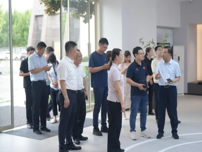 綠色建材產(chǎn)業(yè)鏈融鏈固鏈再發(fā)力！哈工大王代玉教授一行蒞臨天意機(jī)械、卓越精工考察調(diào)研